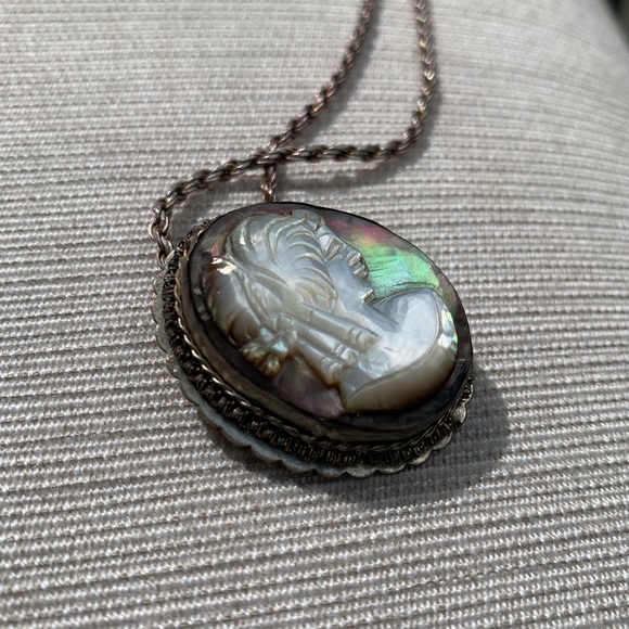 Art Nouveau Cameo Mother of Pearl Abalone Pendant - Picture 5 of 13
